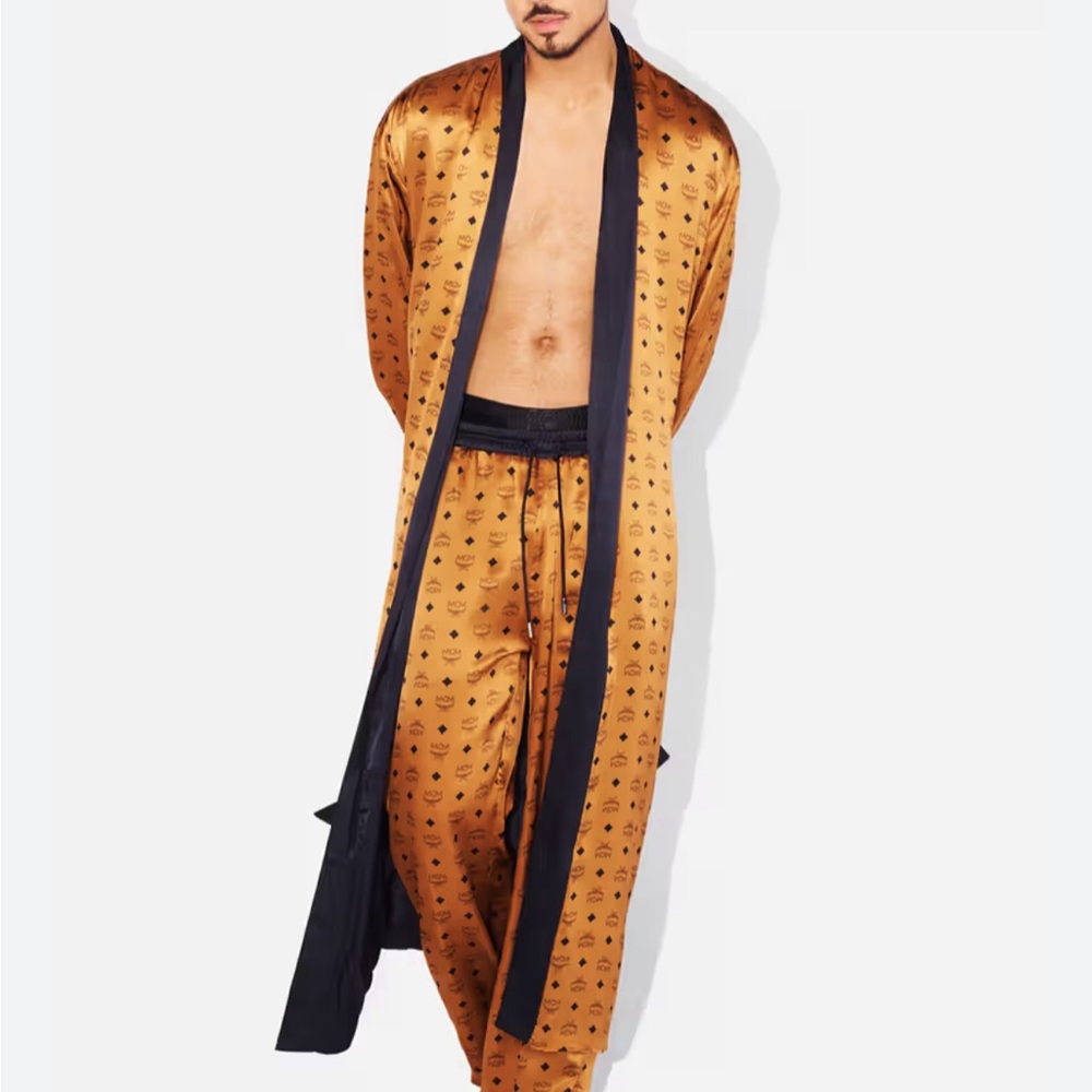 MCM luxe reversible logo silk robe